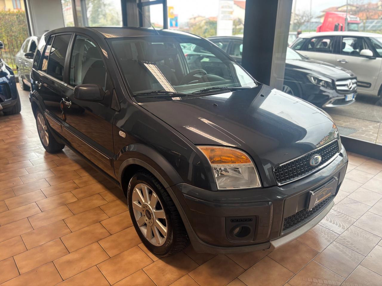 Ford Fusion 1.4 16v Titanium*CINGHIA FATTA