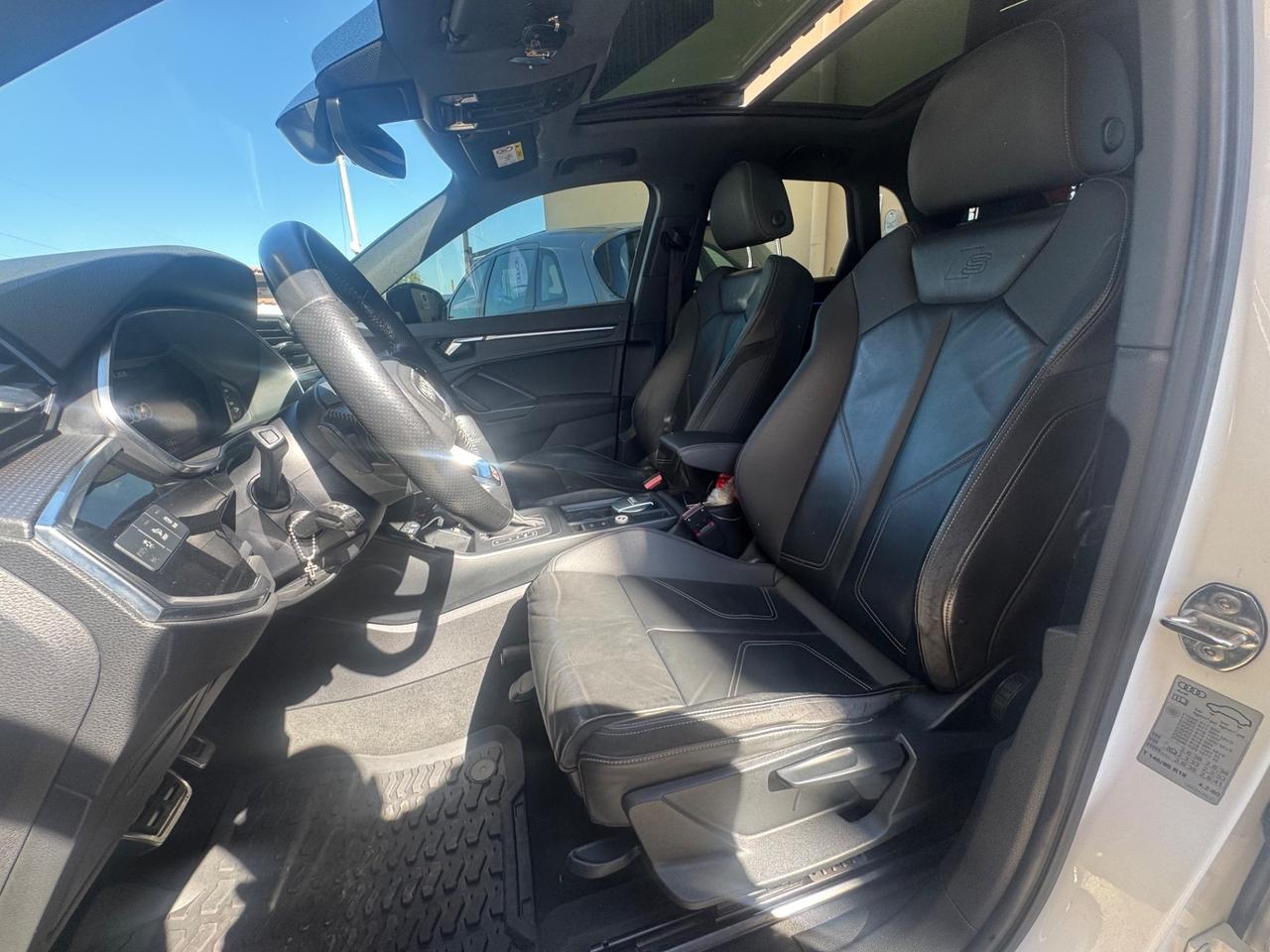 Audi Q3 35 TDI S tronic line edition tetto apribile
