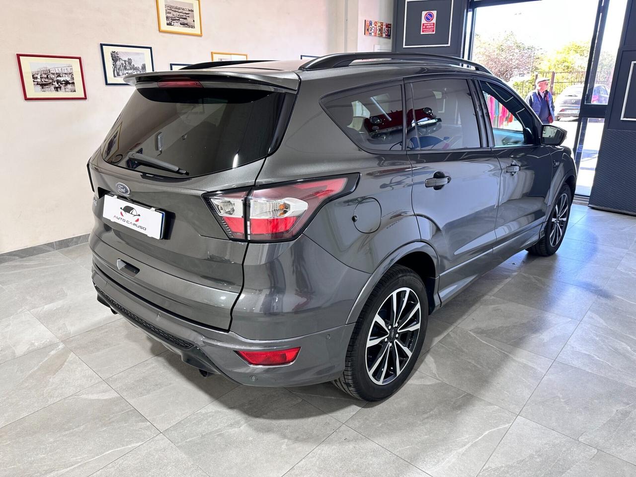 Ford Kuga 1.5 TDCI 120 CV ST-Line - CAMERA - NAVI
