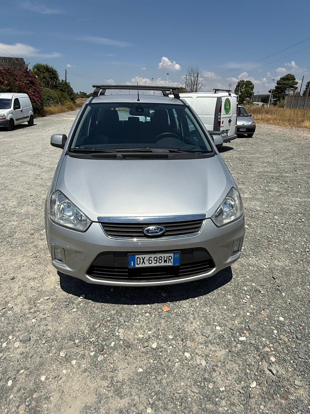 Ford C-Max 1.6 TDCi 90 CV Titanium- Neopatentati