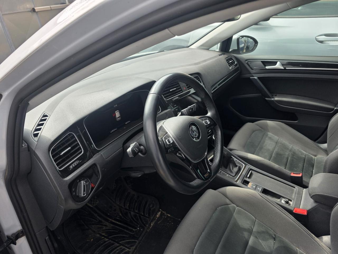 Volkswagen Golf 1.6 TDI 115 CV 5p. Sport BlueMotion Technology