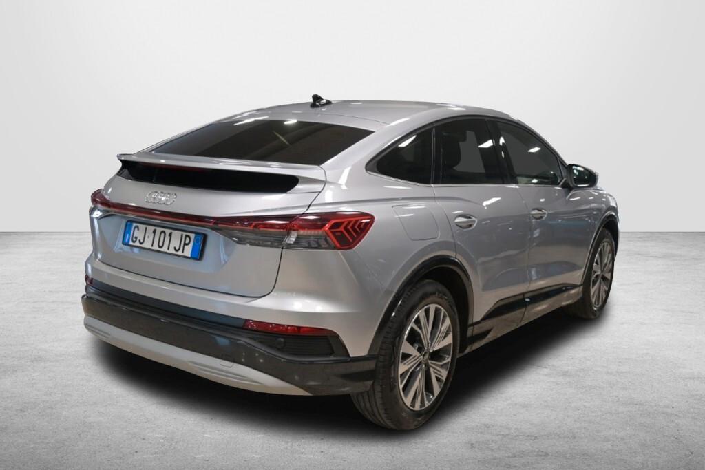 Audi Q4 35 e-tron Business