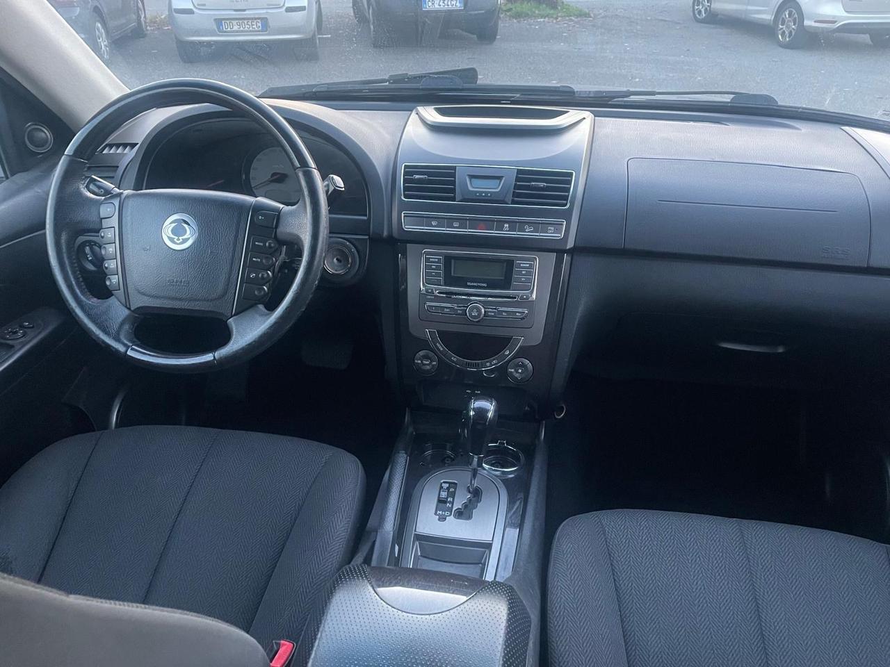 Ssangyong Rexton W 2.0 Xdi 4x4 2013