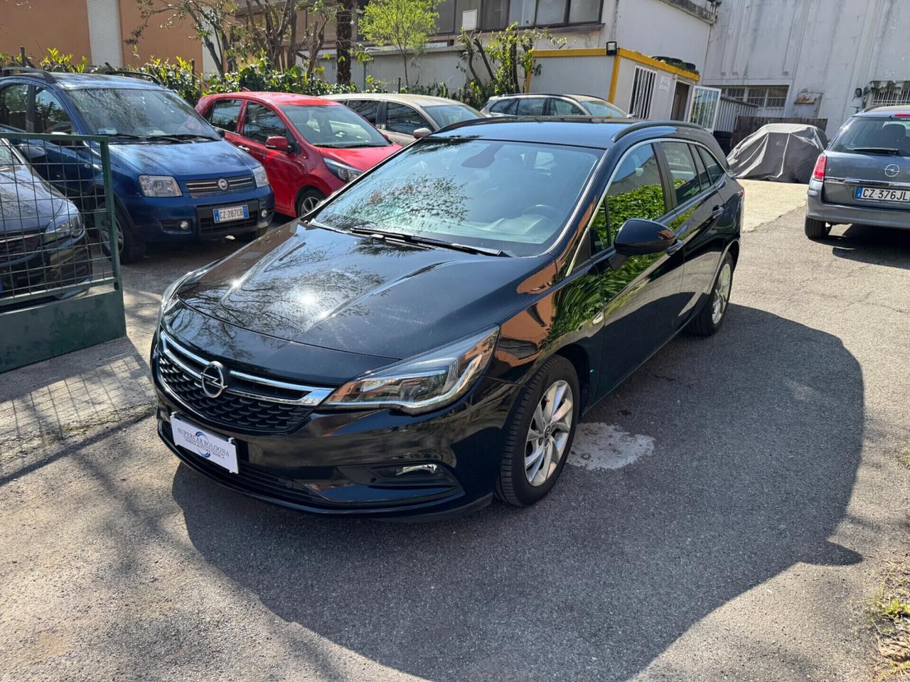 Opel Astra 1.6 CDTi 136CV aut. Sports Tourer Business automatica