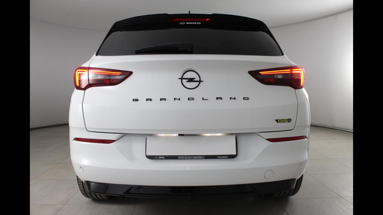 OPEL Grandland GSe 1.6 300cv PHEV AWD