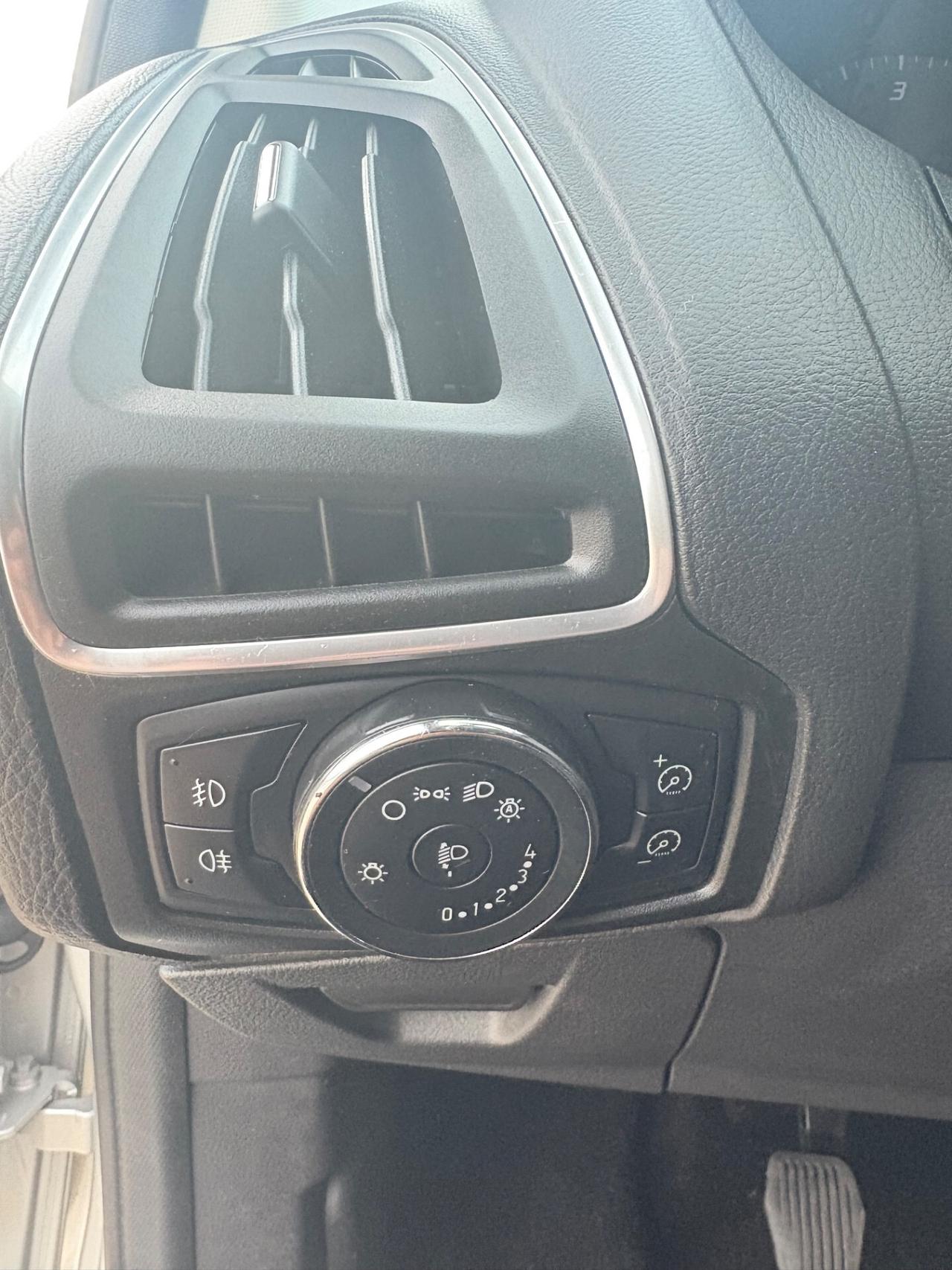 Ford Focus 1.6 115 CV Titanium UNICO PROPRIETARIO