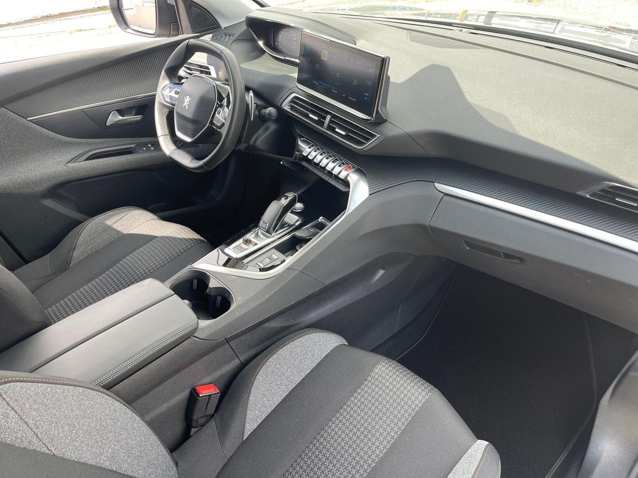 Peugeot 3008 1.5 Blue HDI 130 Active Pack