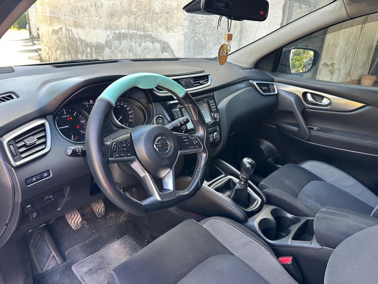 Nissan Qashqai 1.5 dCi N-Connecta