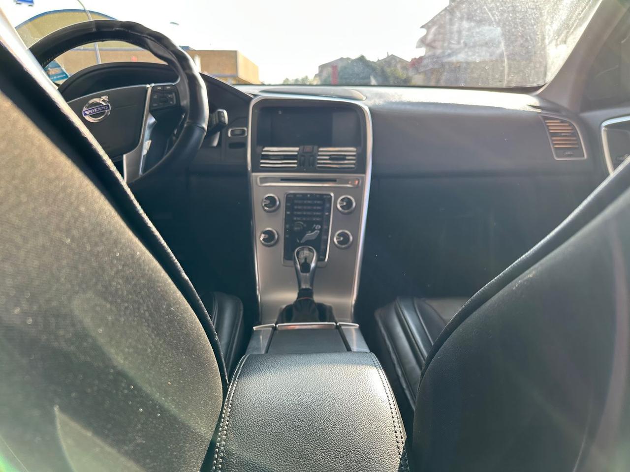 Volvo XC 60 Business Plus 2.0 D3 #7441