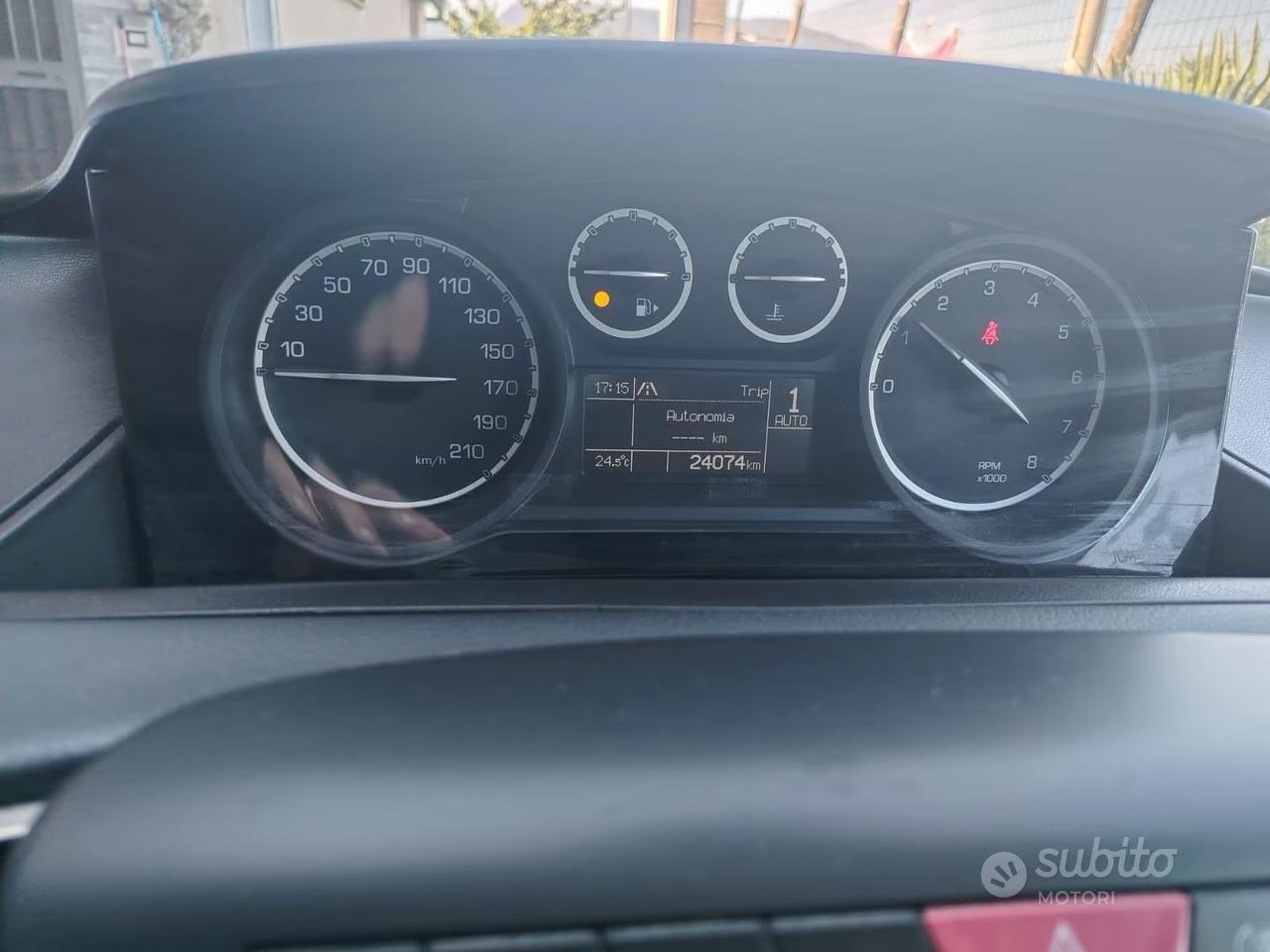 Lancia Ypsilon 0.9 TwinAir 85 CV 5 porte S&S Platinum