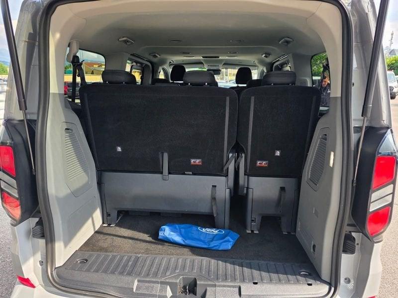 Ford Tourneo Custom 320 L1H1 2.0 Eco 150cv Titanium