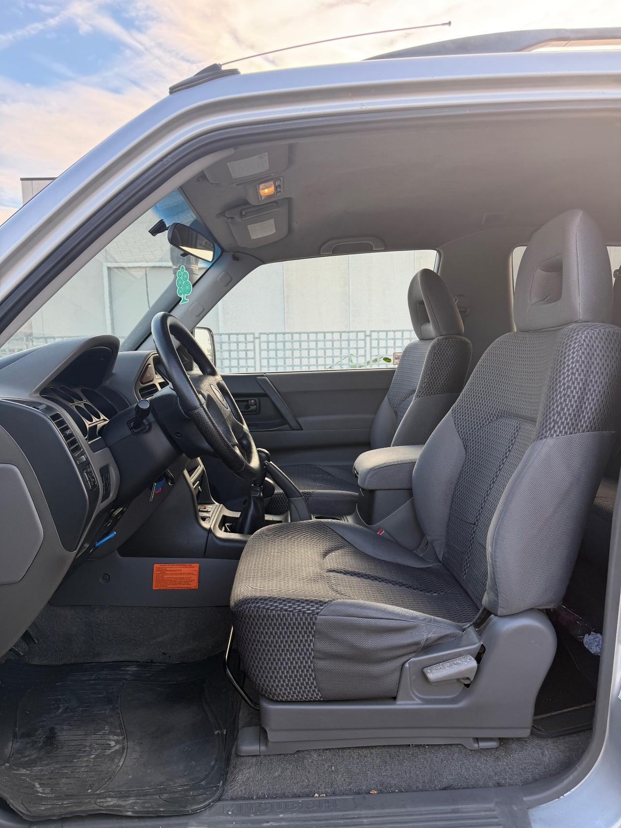 Mitsubishi Pajero 3.2 16V DI-D 3p. GLS