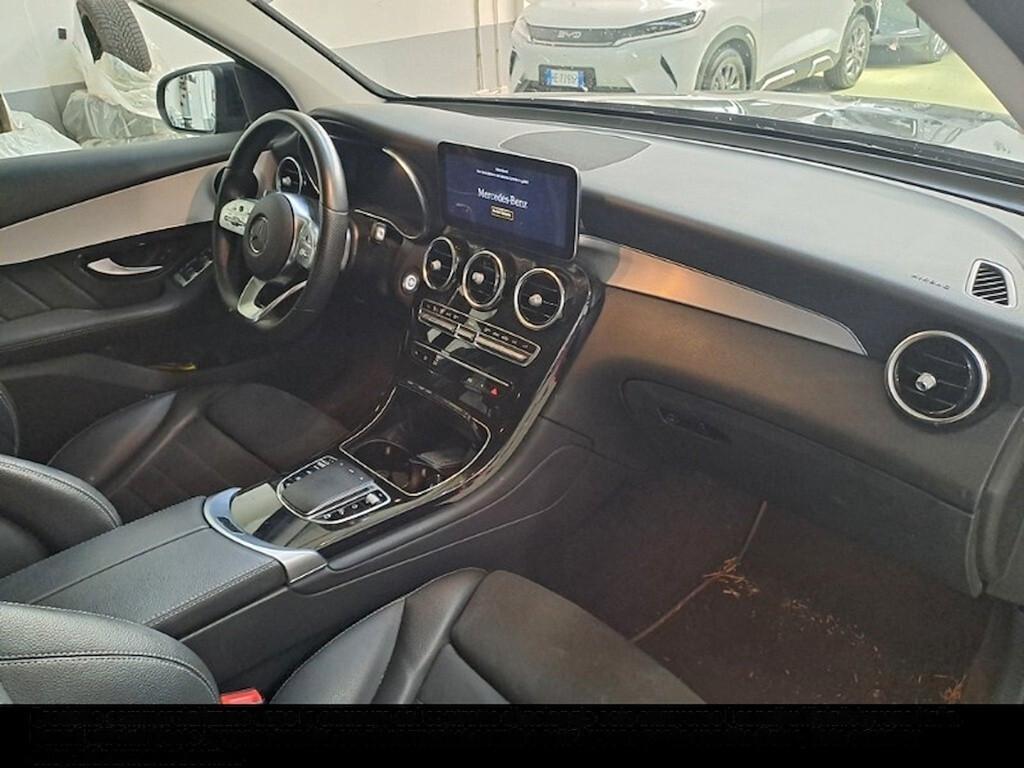 MERCEDES-BENZ GLC 220D 4MATIC 194CV AUTOMATIC PREMIUM AMG ( FARI LED - CRUISE - COCKPIT - TETTO PANORAMICO APR. - NAVI PREMIUM - PARK ASSIST - TELECAMERA POST. - CERCHI 18 )
