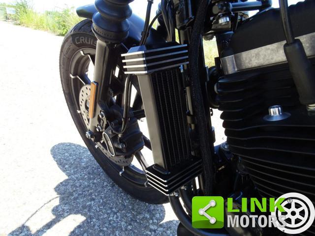 HARLEY-DAVIDSON 883 Iron XL ANNO 2016