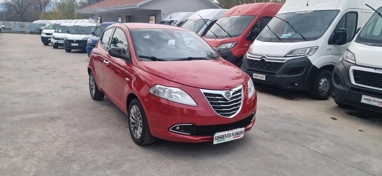 Lancia Ypsilon 0.9 TwinAir 85 CV 5 porte S&S DFN Platinum
