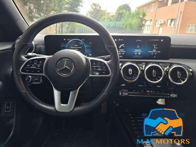MERCEDES-BENZ CLA 180 d Automatic Shooting Brake Business