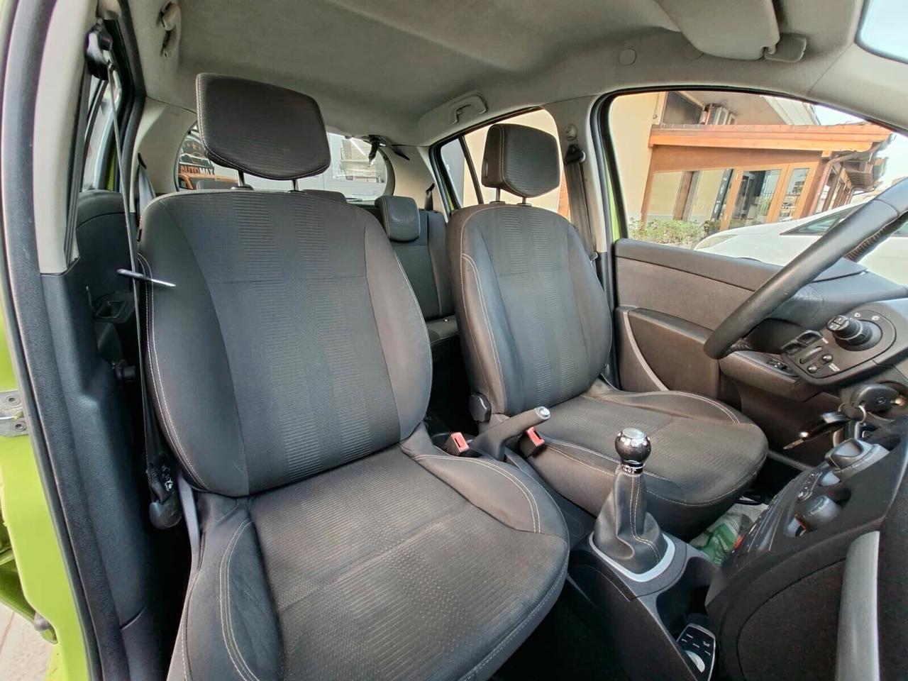 Renault Clio REVISIONATA FINO AL 2030 1.2 GPL 75cv Confort 2010