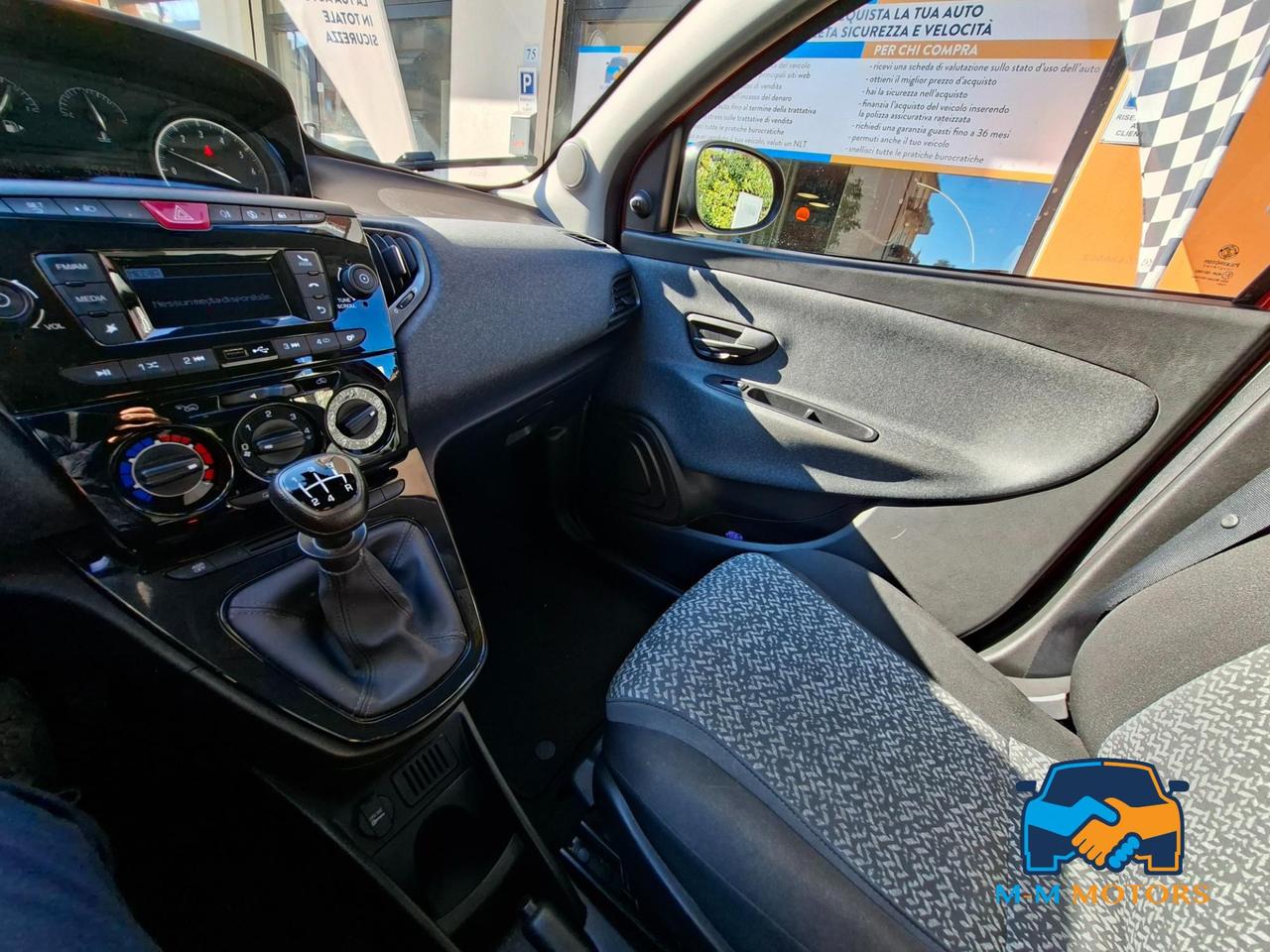 Lancia Ypsilon 5 Porte Ypsilon 1.2 Elefantino neo patentati