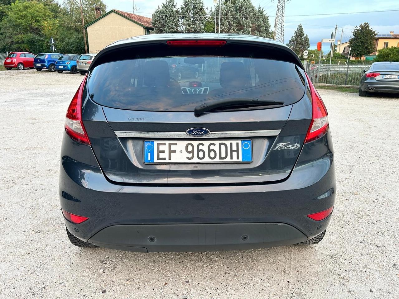 FORD FIESTA 1.2 82CV TITANIUM UNICO PROPRIETARIO