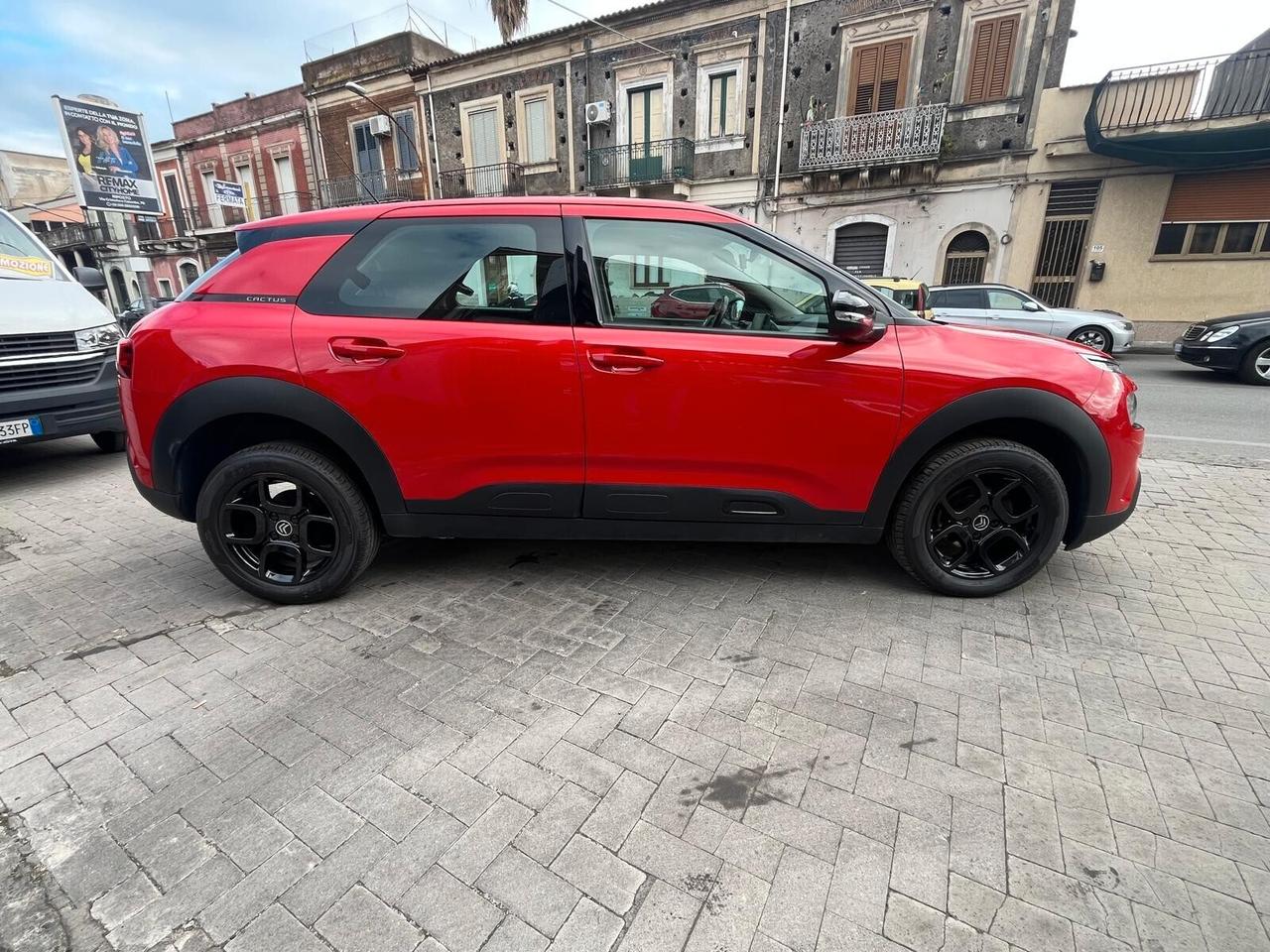 Citroen C4 Cactus BlueHDi 100 S&S Shine