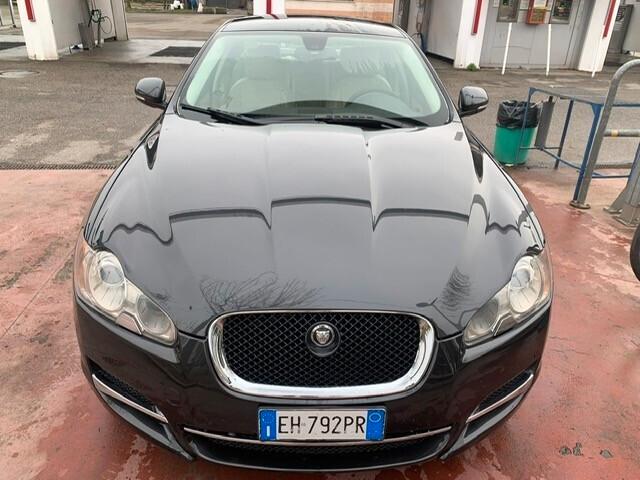 Jaguar XF 3.0 DS V6 Luxury- Finanziabile