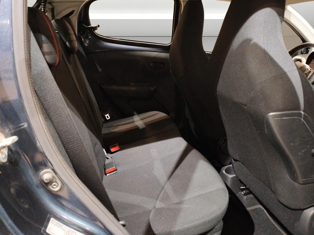 Peugeot 108 3p 1.0 12v Active *NEOPATENTATI*