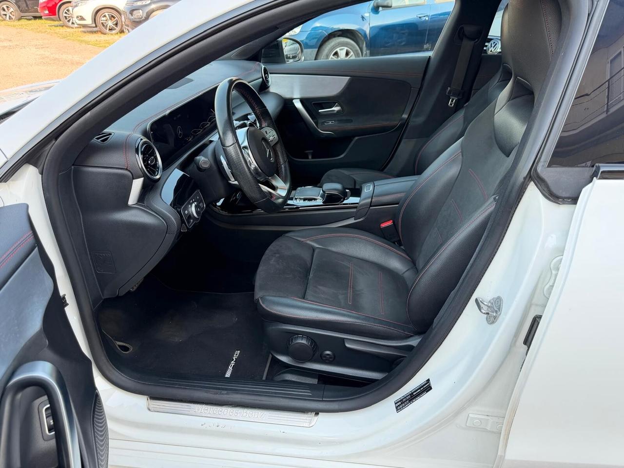 Mercedes-benz 2019 CLA 200 d Automatic Shooting Brake Premium