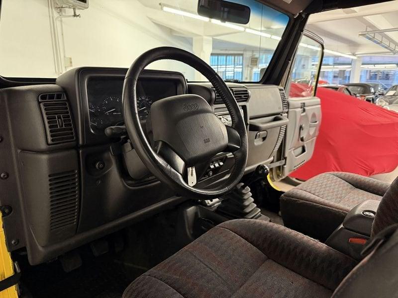 Jeep Wrangler 2.5 cat Sport