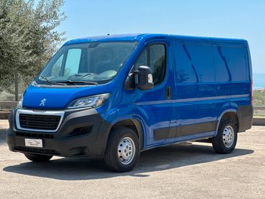 PEUGEOT BOXER 2.0BlueHDi 330L1H1Komfort IVA ESP.