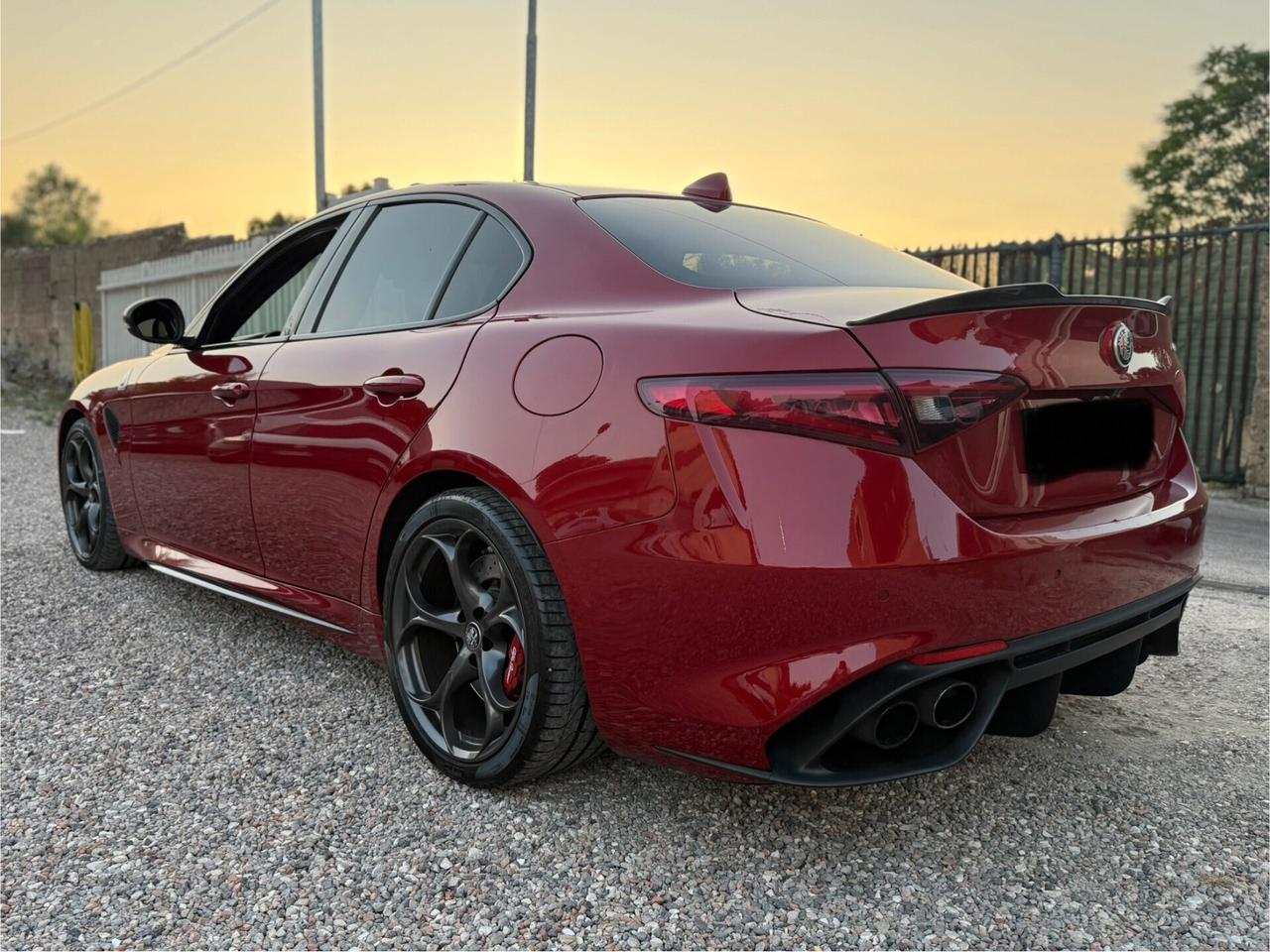 Alfa Romeo Giulia 2.9 V6 Bi-Turbo Quadrifoglio MANUALE