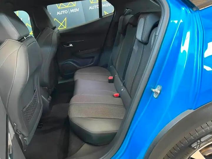 Peugeot 2008 motore elettrico 100kw GT
