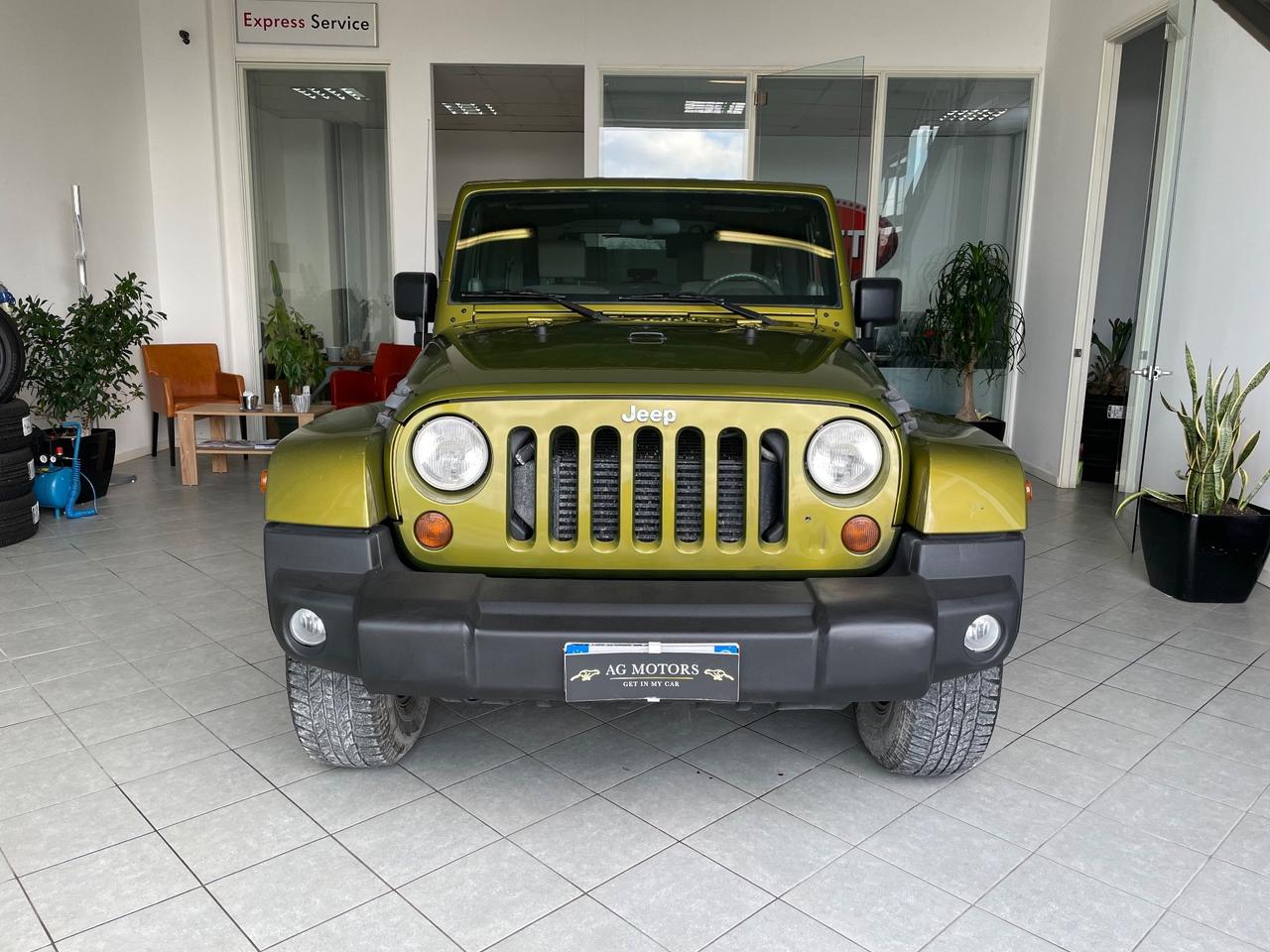 Jeep Wrangler 2.8 CRD PASSO CORTO - HARD TOP