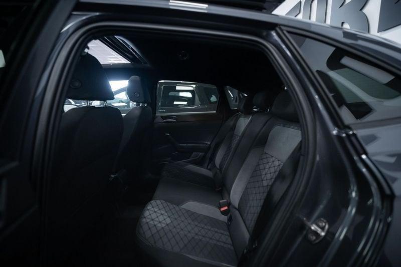 Volkswagen Taigo 1.0 tsi R-Line 110cv