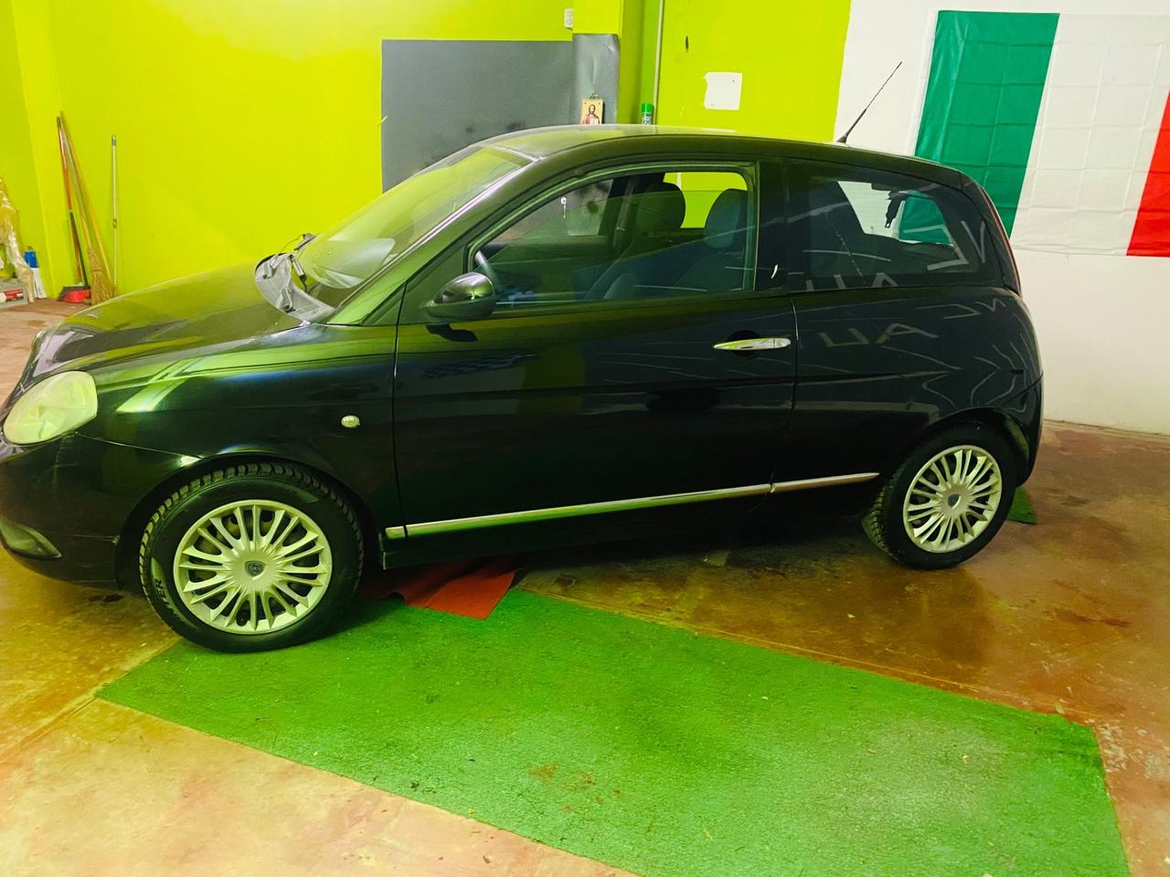 Lancia Ypsilon 1.2 Oro