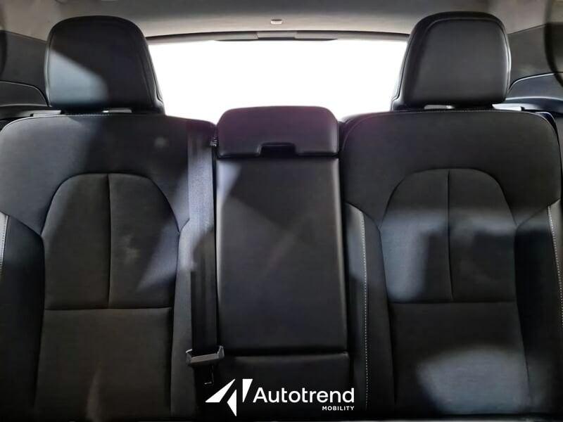 Volvo XC40 D3 150 CV NAVI LED Business