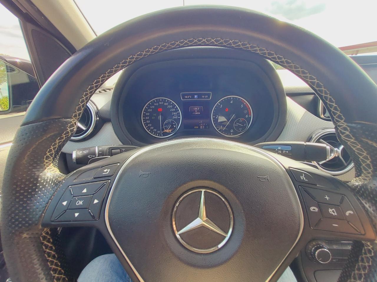 Mercedes-benz B 200 CDI Automatic Premium