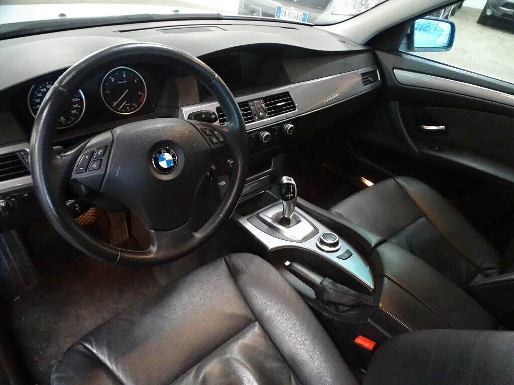 BMW 530d Touring Futura 235 CV