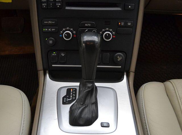 VOLVO XC90 D5 AWD Geartronic 7 Posti Pelle Beige