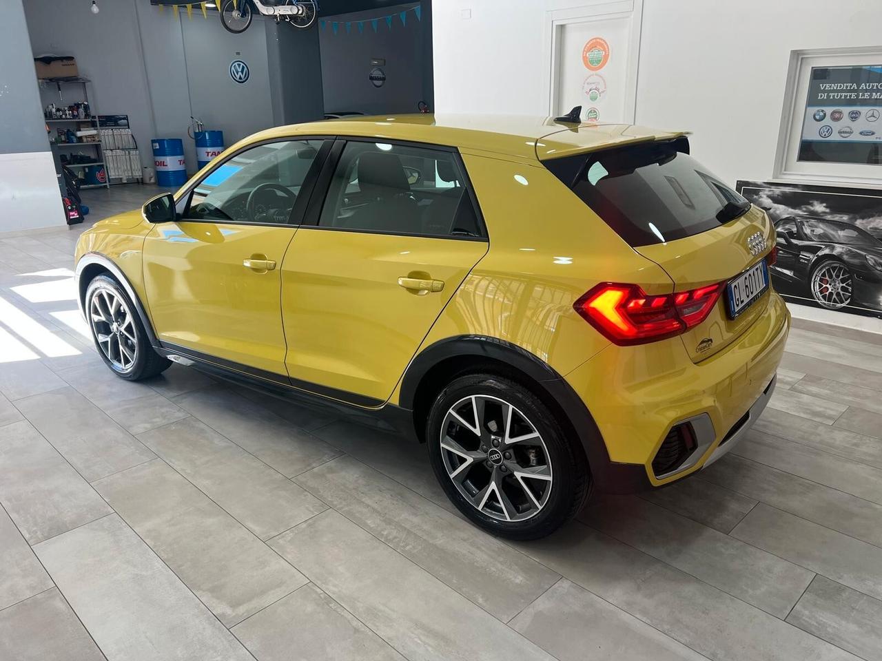 Audi A1 allstreet 30 TFSI Admired.IVA ESPOSTA
