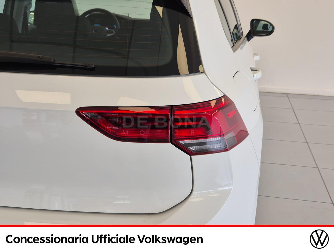 Volkswagen Golf 1.5 tgi life 130cv dsg
