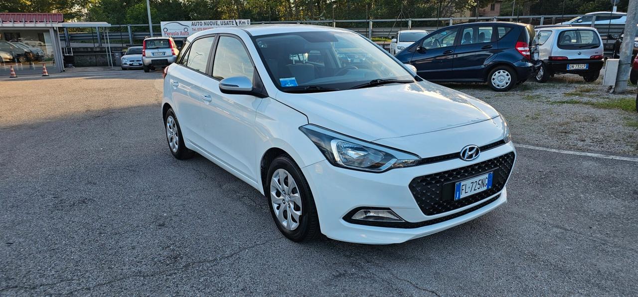 Hyundai i20 1.2 84 CV 5 porte Econext Comfort