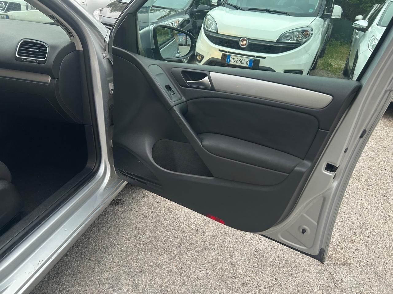 Volkswagen Golf 1.6 TDI BlueMotion Euro5