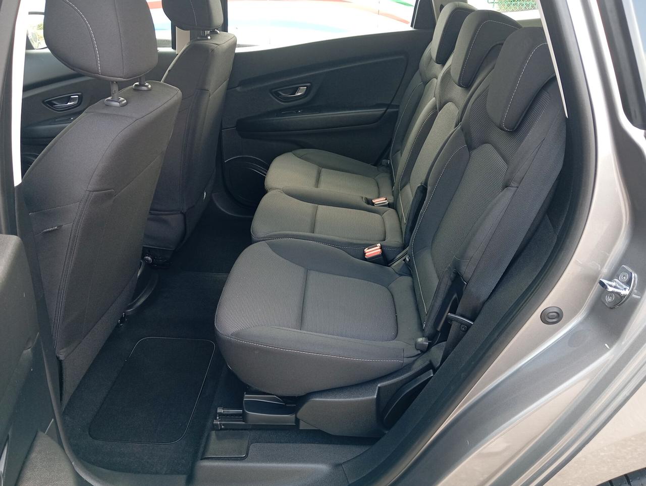 Renault Grand Scenic Blue dCi 120 CV Sport Edition