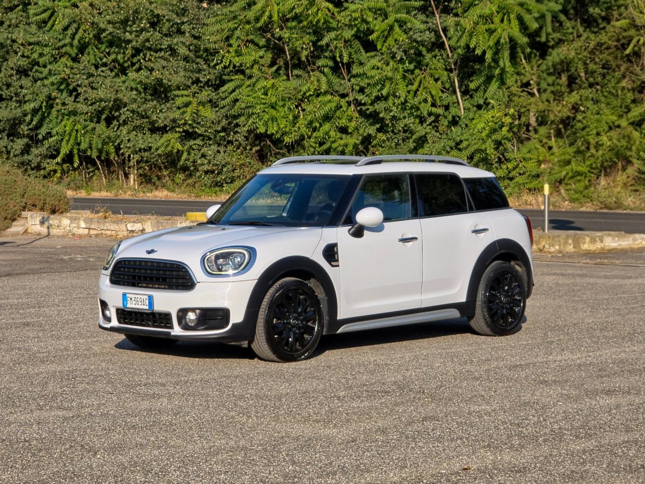 Mini Cooper D Countryman 2.0 Hype CV-150 E6B Automatica 2017