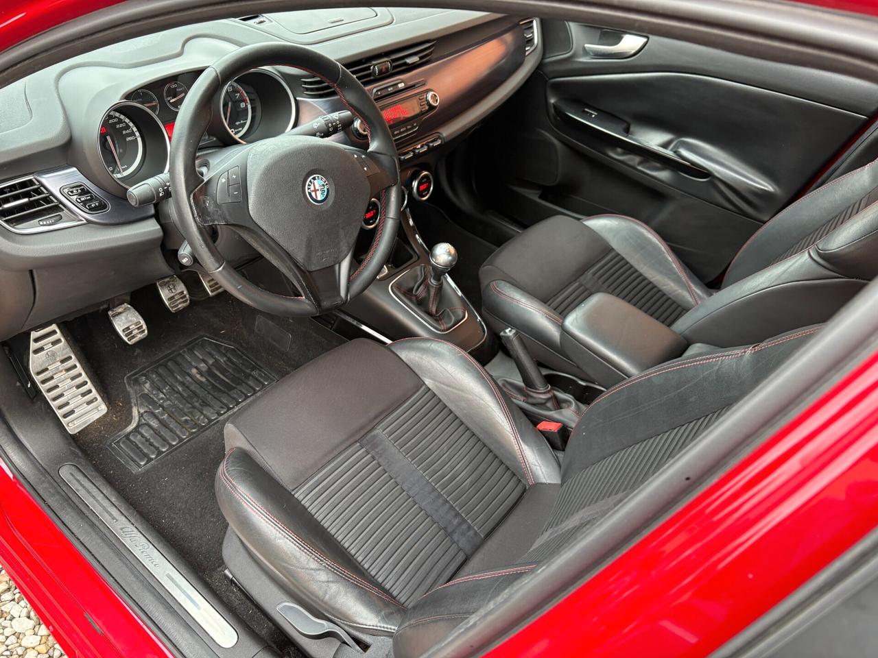 Alfa Romeo Giulietta 1750 TBi Quadrifoglio Verde