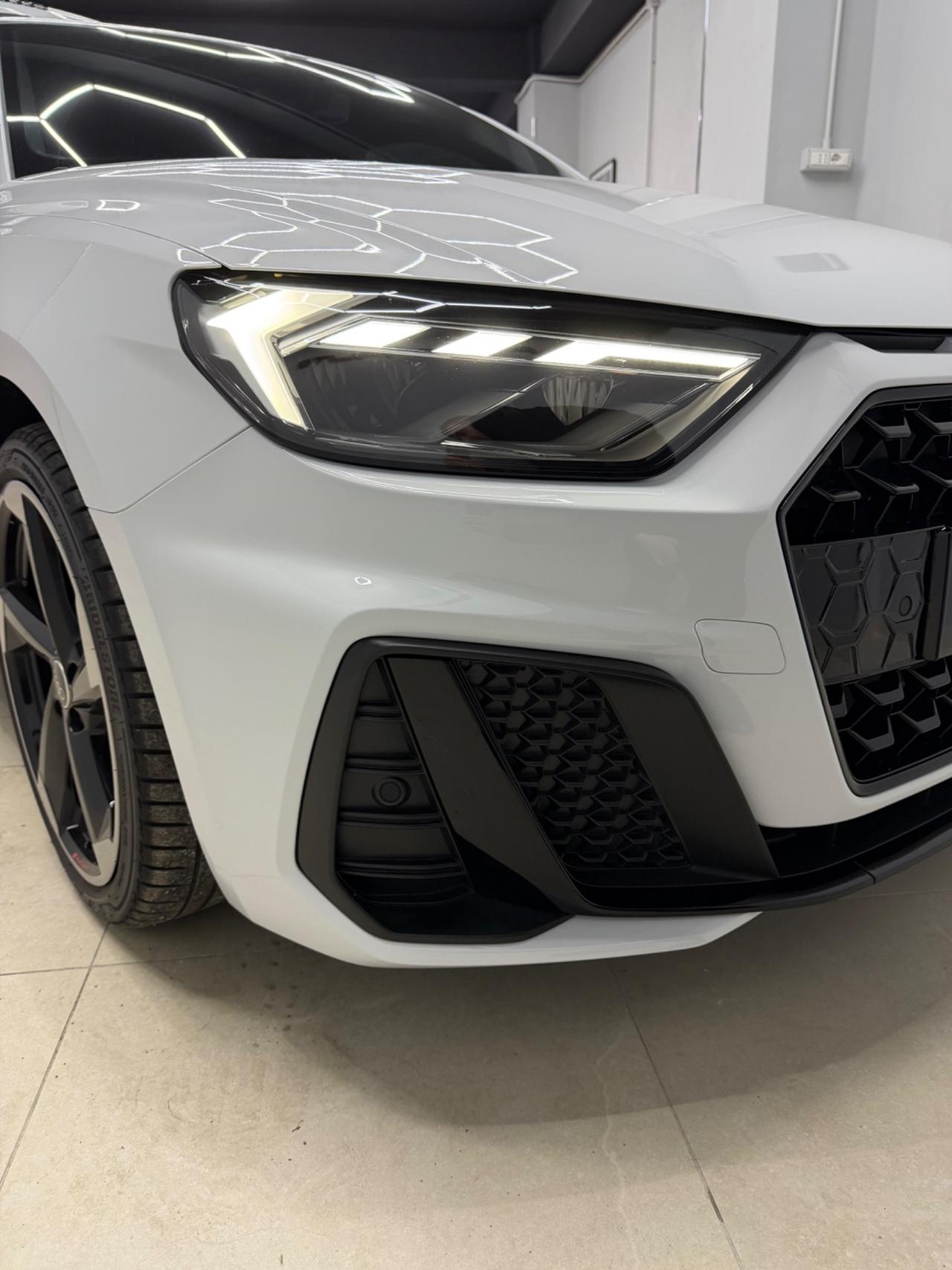 Audi A1 SPB 30 TFSI S line edition