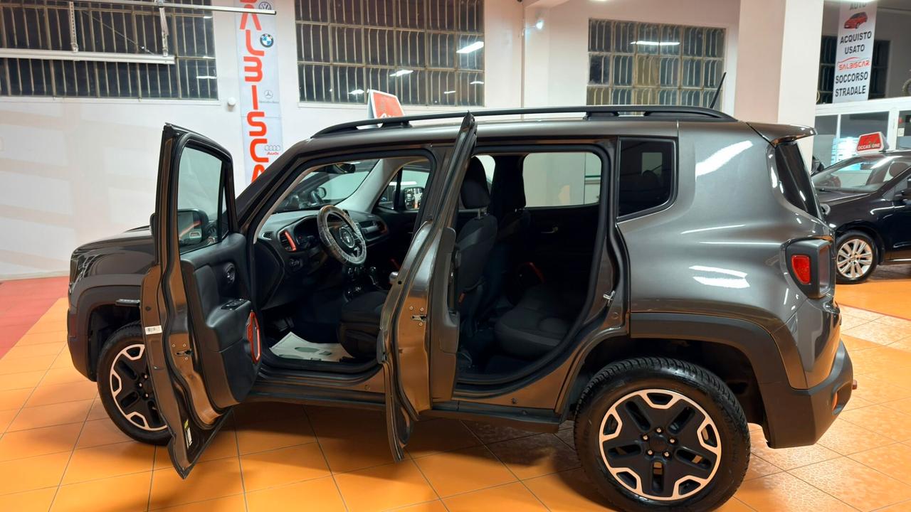 Jeep Renegade 2.0 Mjt 170CV 4WD Active Drive Low Trailhawk