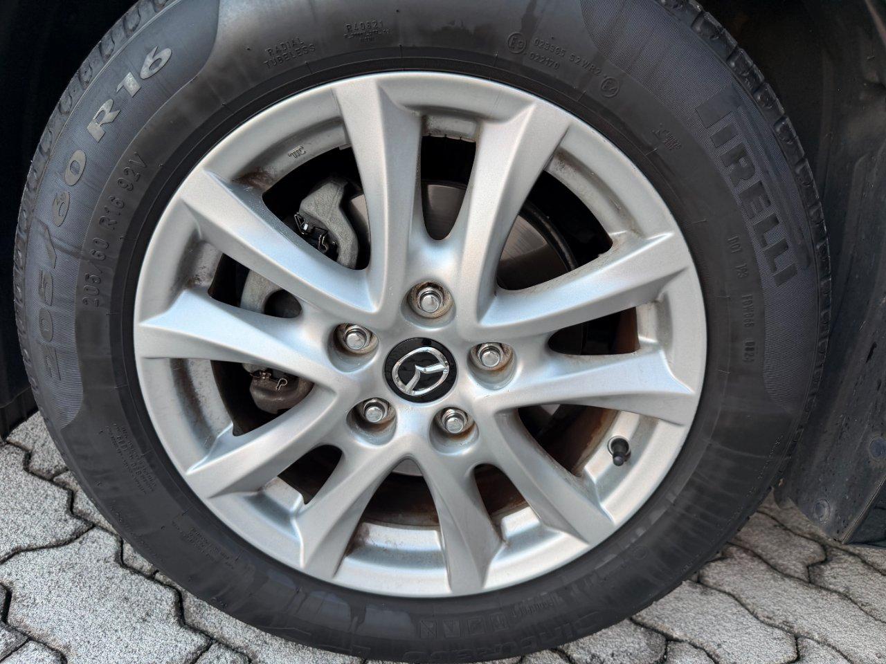 Mazda 3 5 Porte 3 5p 1.5 Evolve 100cv E6 NAVI+XENON+PDC NEOPATENTATI OK