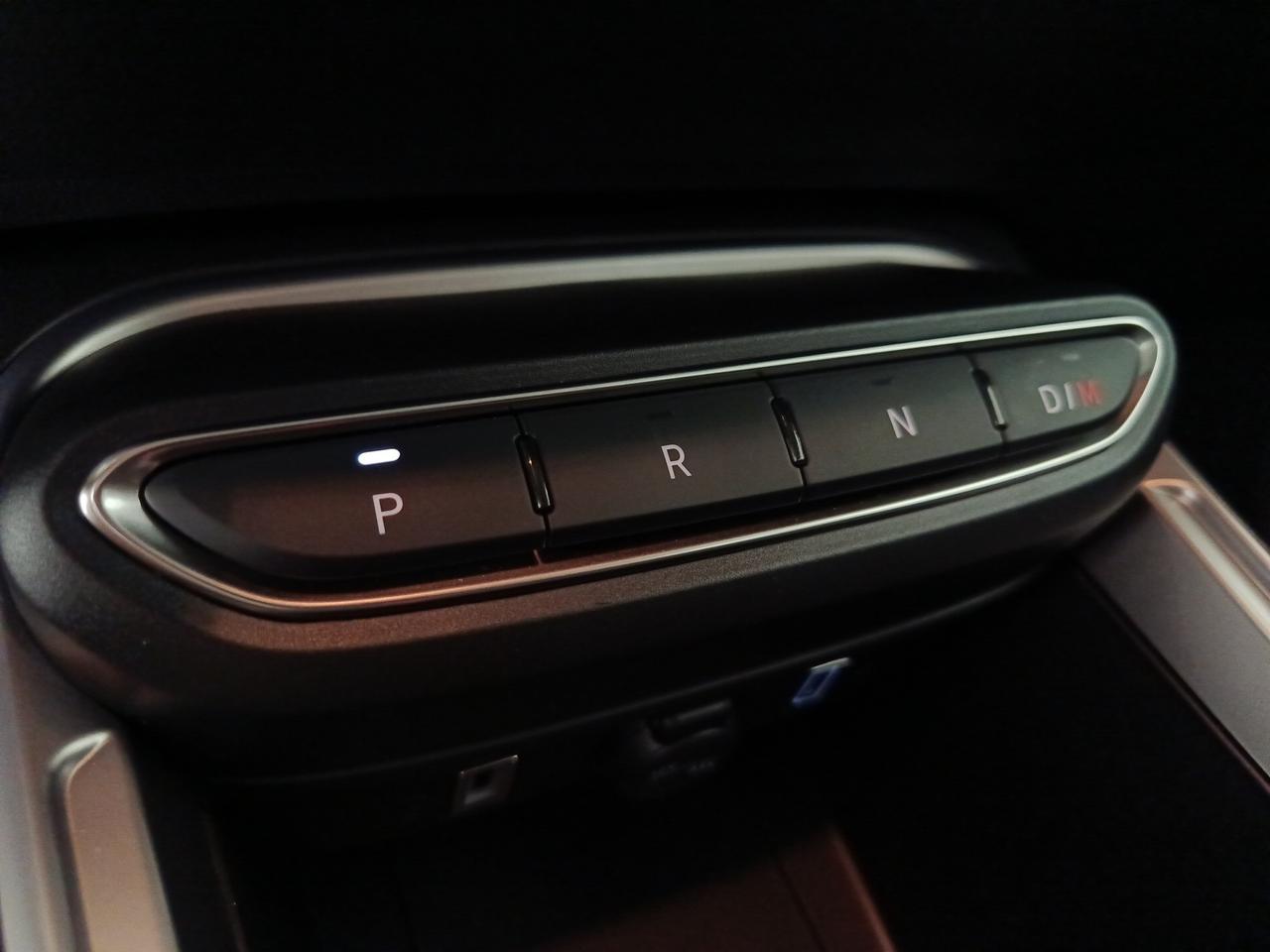 JEEP Avenger - Avenger 1.2 Turbo 110 CV e-Hybrid Altitude