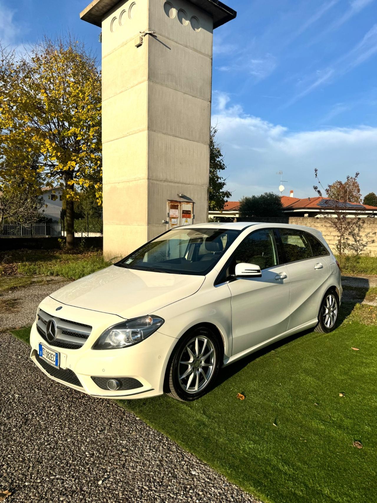 Mercedes-benz B 180 B 180 CDI Premium